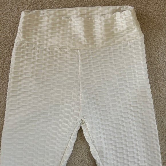 Premium Booty Lifting Anti-Cellulite Leggings - Size Large - Picture 6 of 9